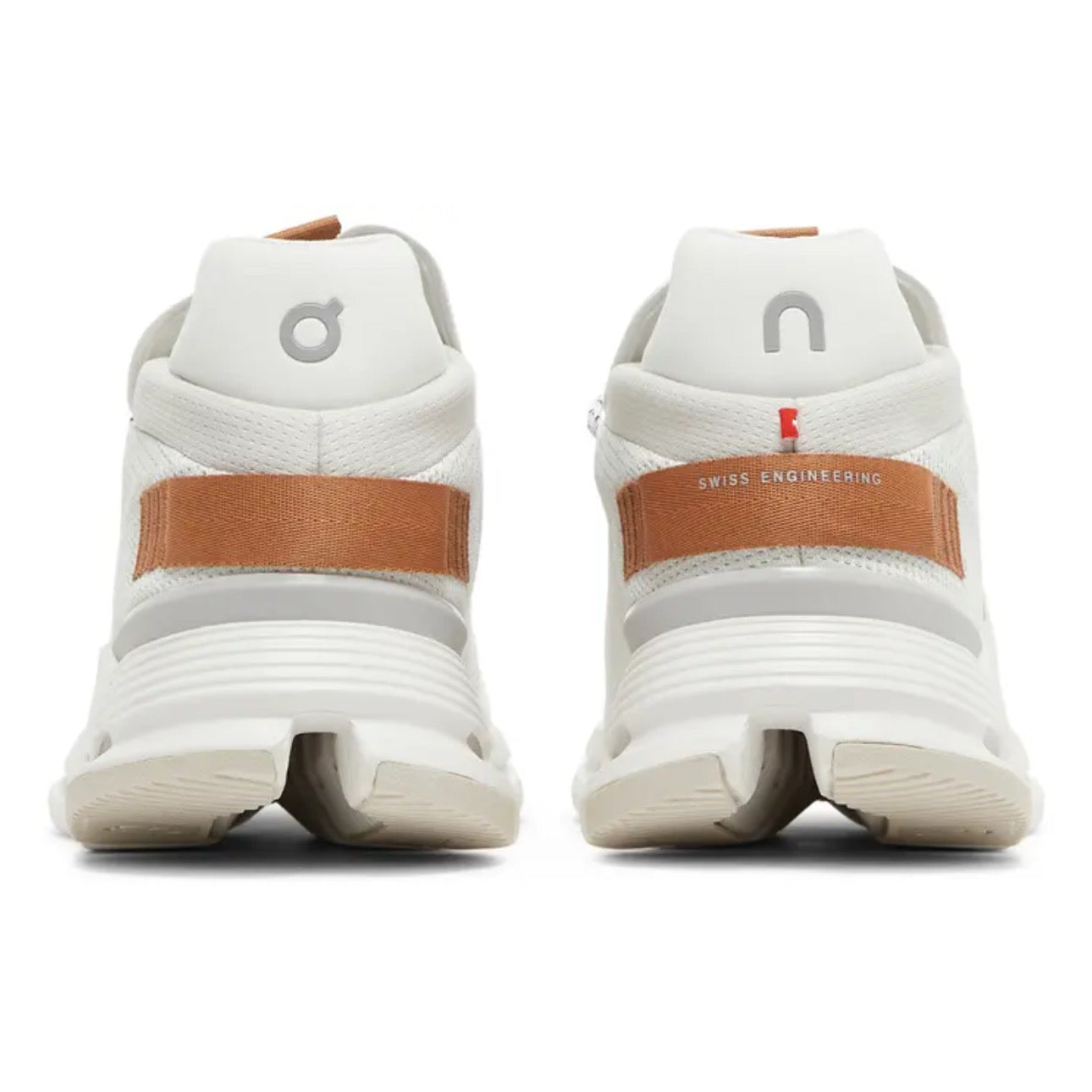 ON Cloudnova 'White / Pearl'