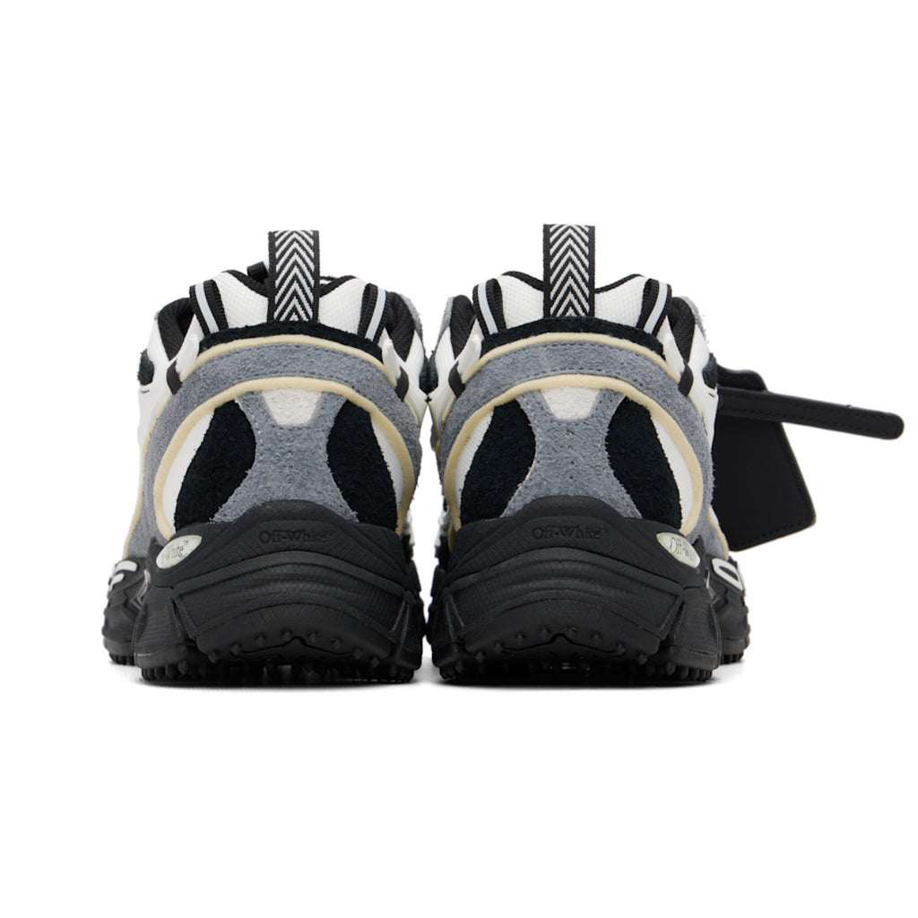 OFF-WHITE Black & White 'Be Right Back'