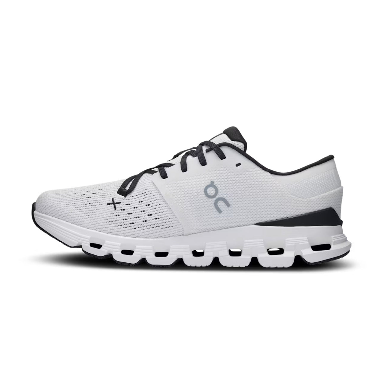 On Running Cloud X4 'Black / Ivory'