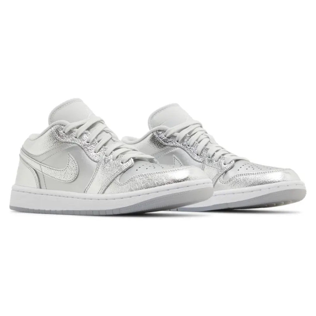 Nike Air Jordan 1 Low 'Metallic / Silver'