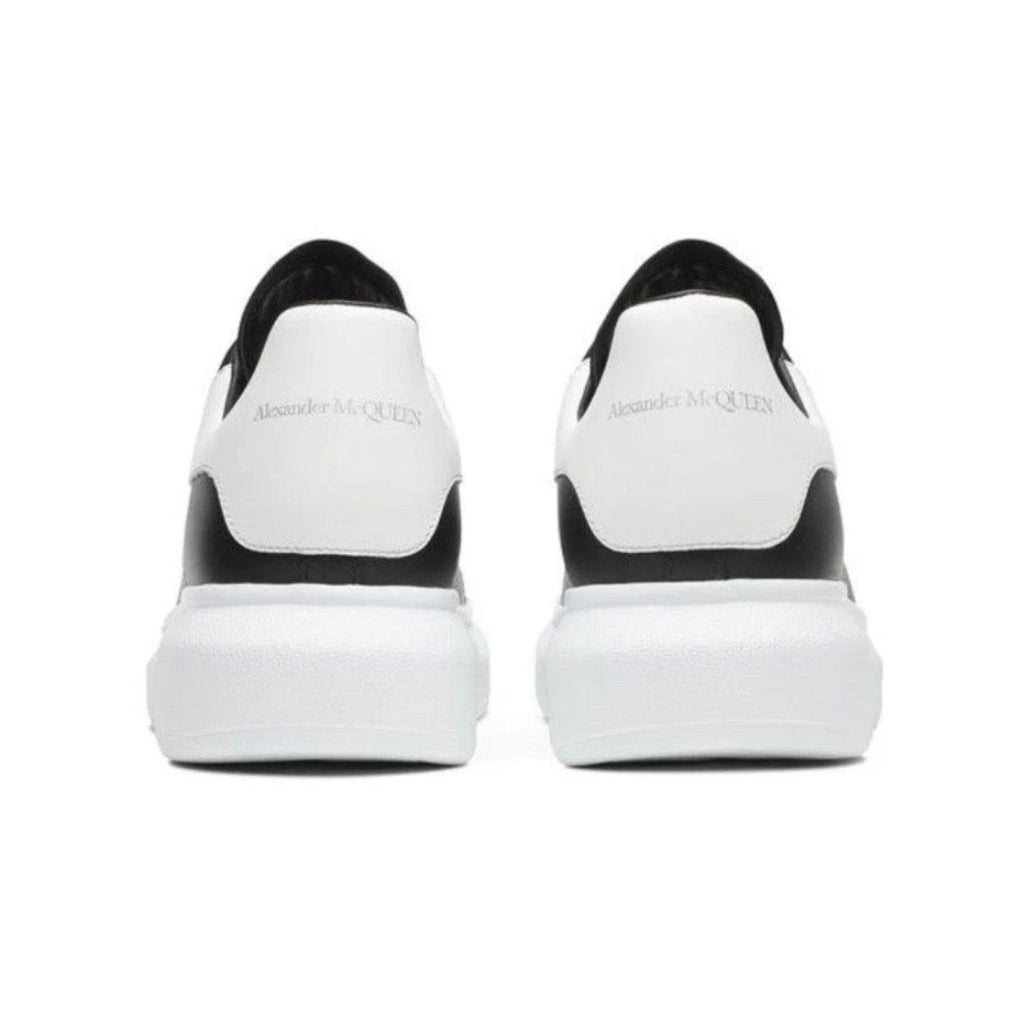 Alexander McQueen Oversized Sneaker 'Black / White'