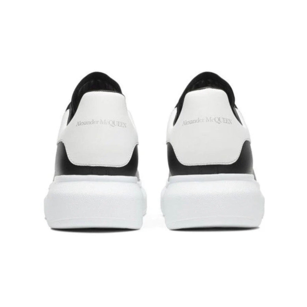 Alexander McQueen Oversized Sneaker 'Black / White'
