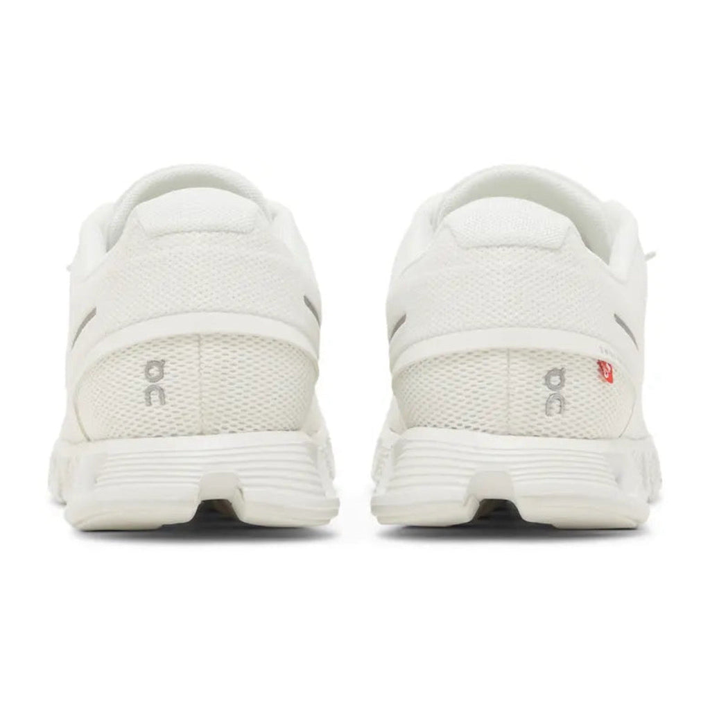 On Running Cloud 5 All 'White'