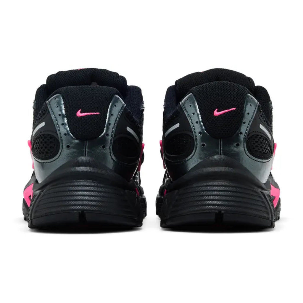 Nike V5 RNR 'Pink / Black'