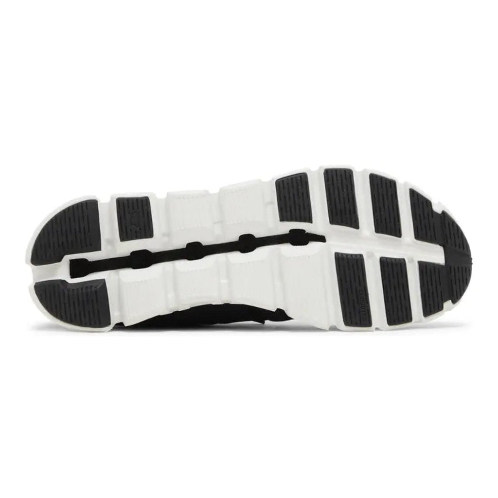 On Running Cloud 5 'Black / White'