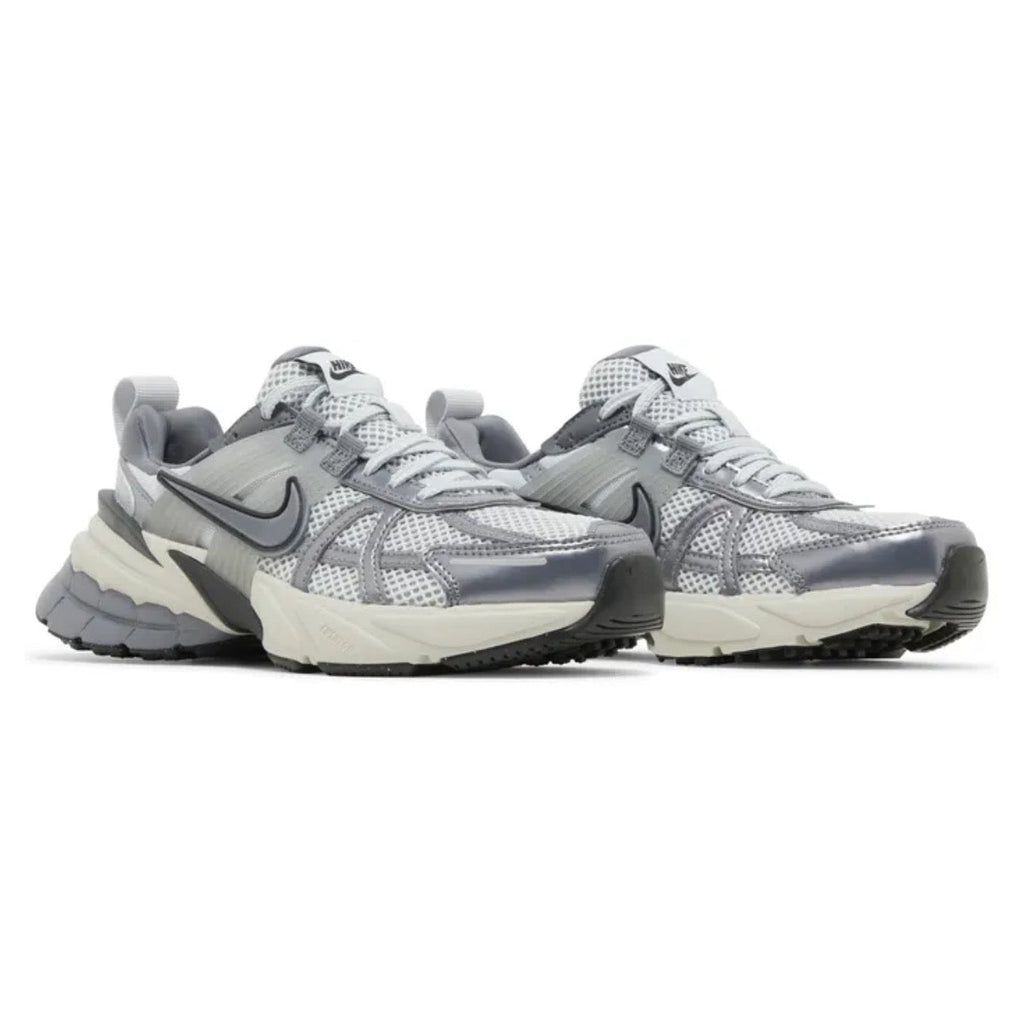 Nike V2K Run 'Pure / Platinum / Wolf / Grey'