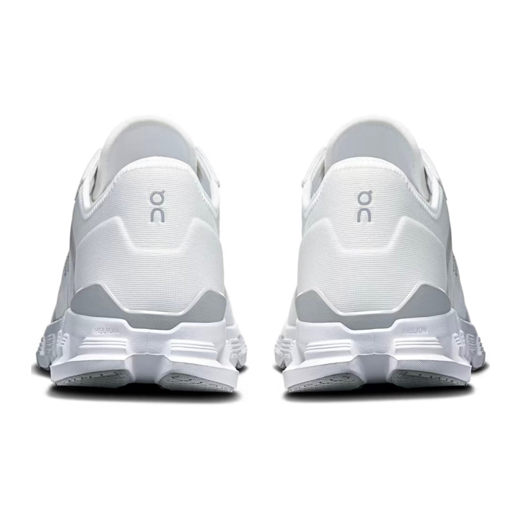 On Running Cloud X 4 AD White Wolf