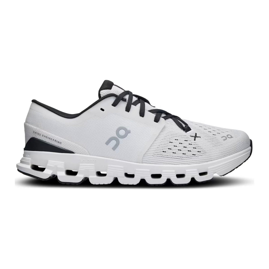 On Running Cloud X4 'Black / Ivory'
