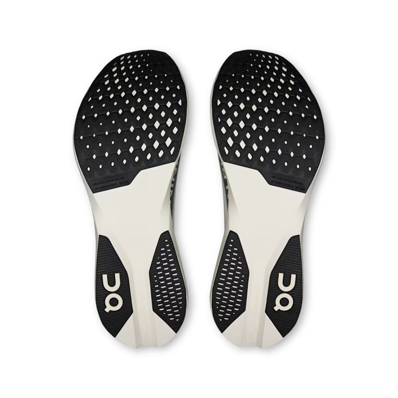ON Cloudboom Strike LightSpray 'White / Black'