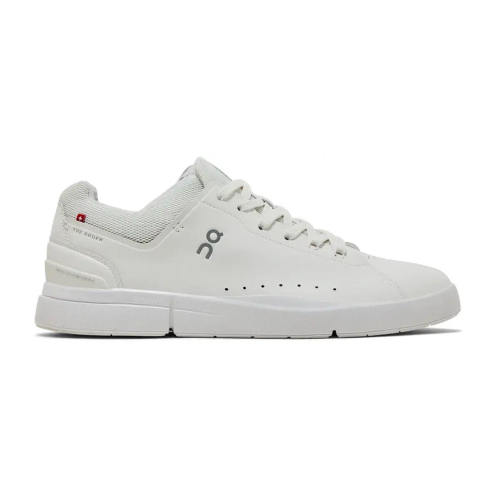 ON The Roger Advantage 'All / White'
