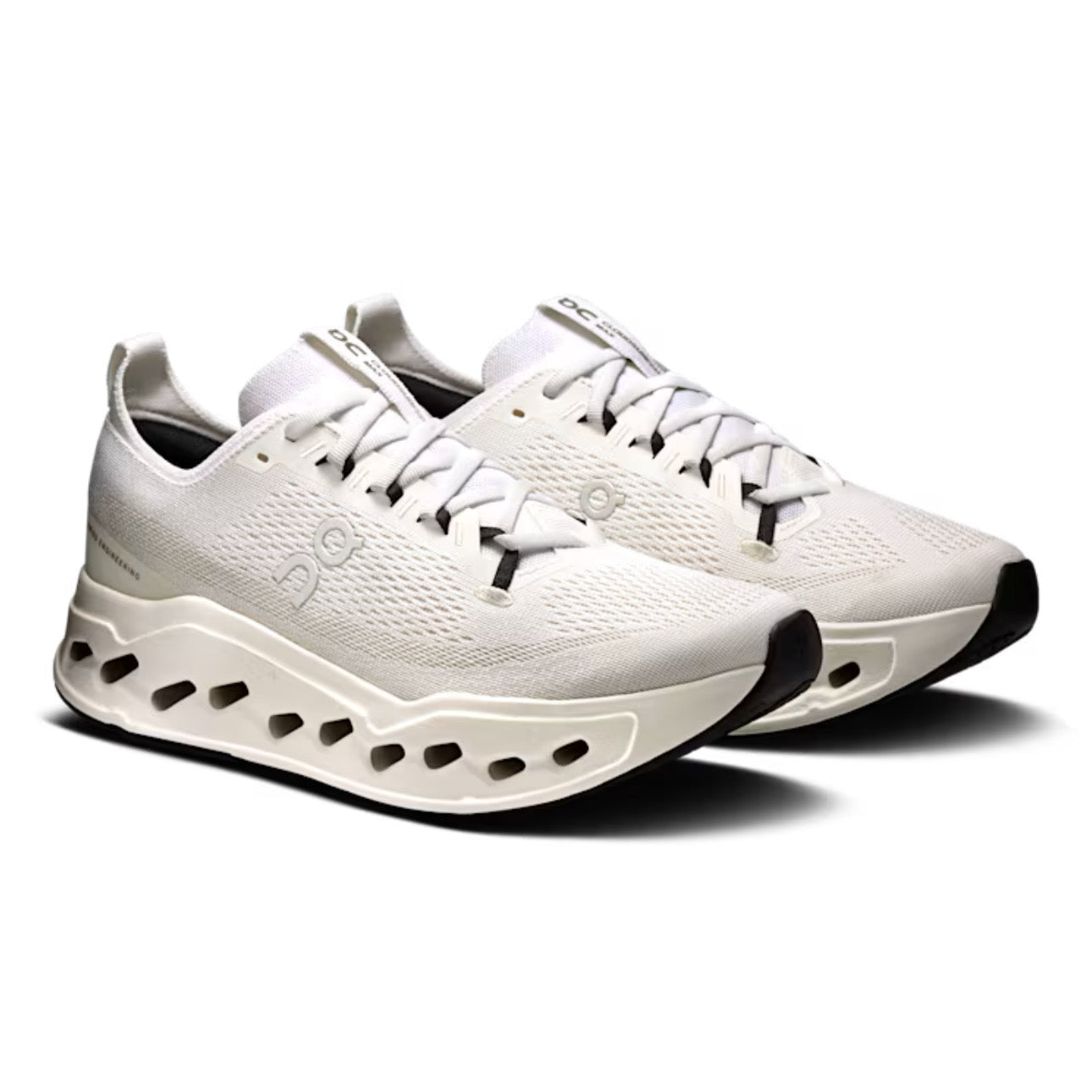 ON Cloudsurfer Max 'White / White'