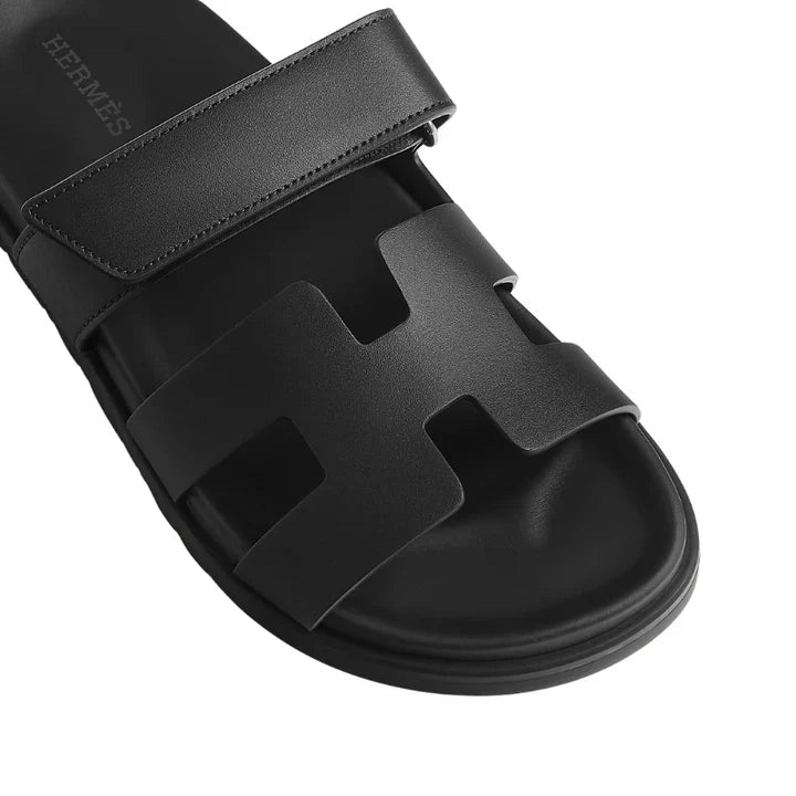 Hermès Chypre Calfskin 'Noir'