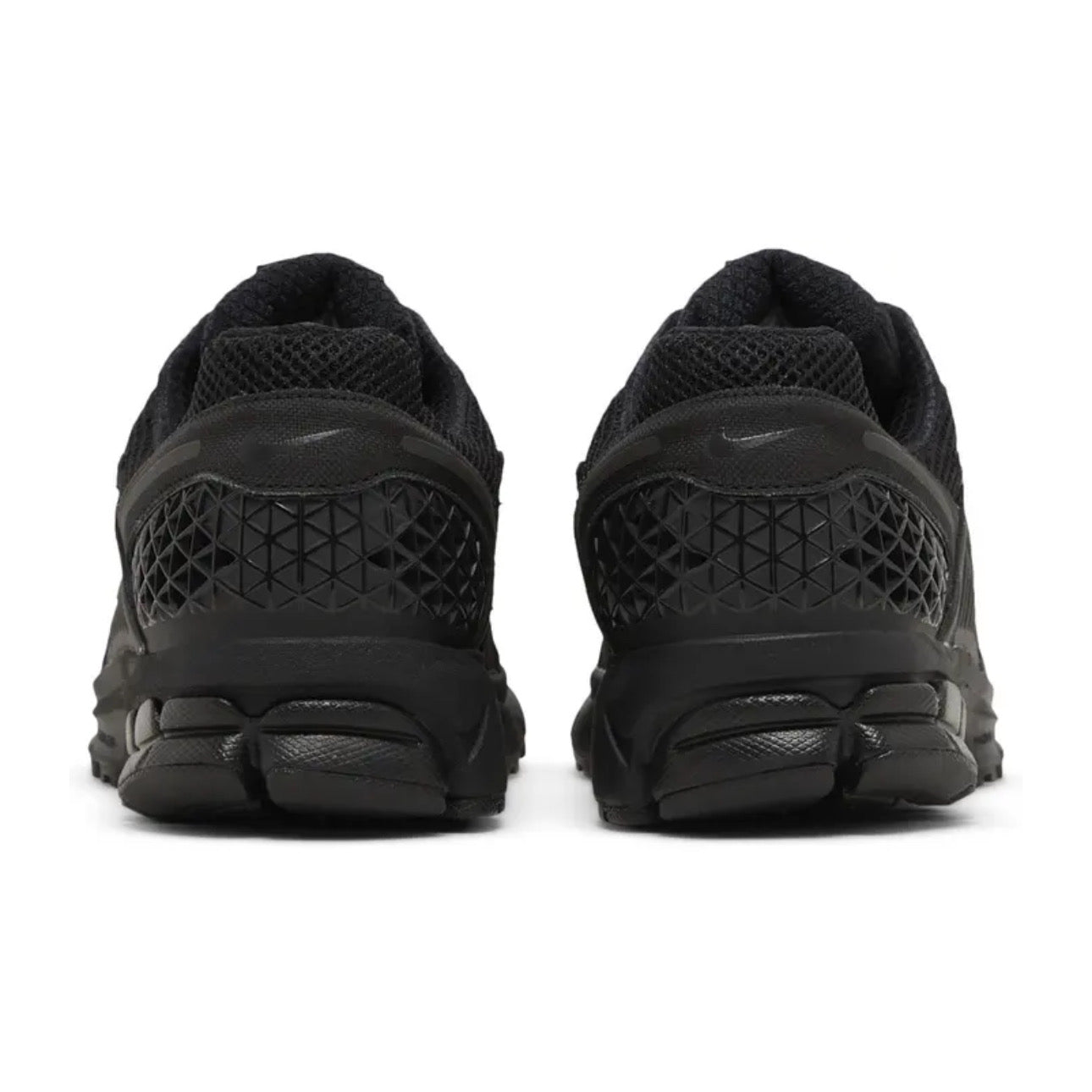 Nike Zoom Vomero 5 'Triple Black'