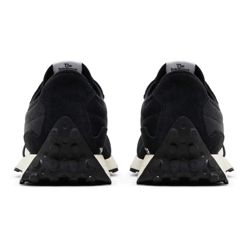 New Balance 327 Big Kid 'Black / White'