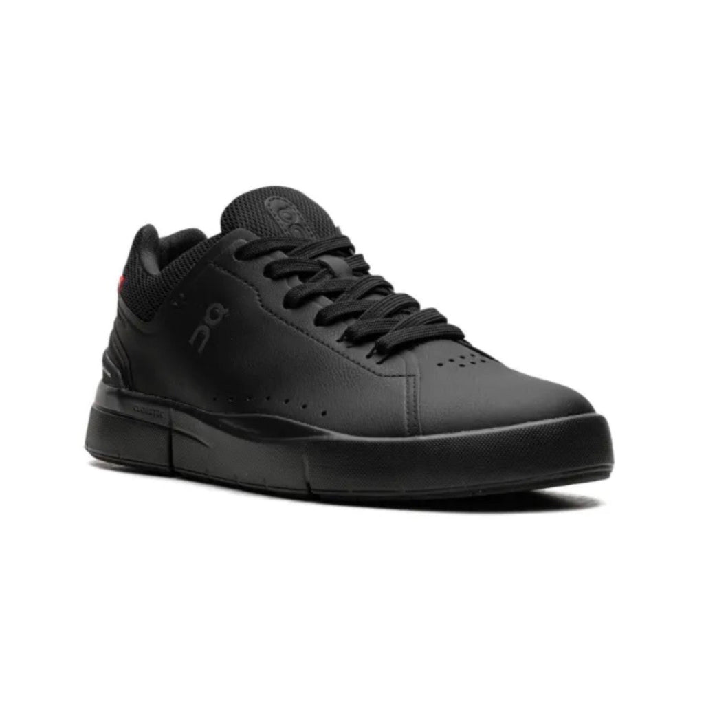 On The Roger Advantage 'Black'