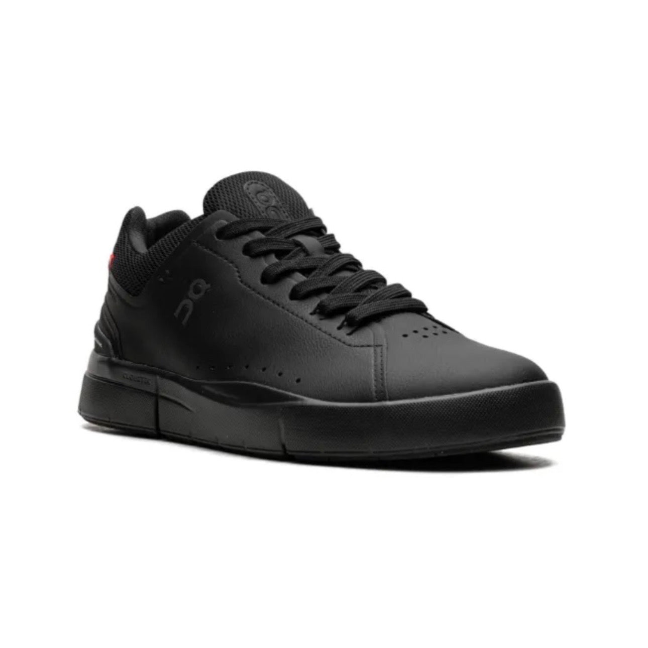 On The Roger Advantage 'Black'