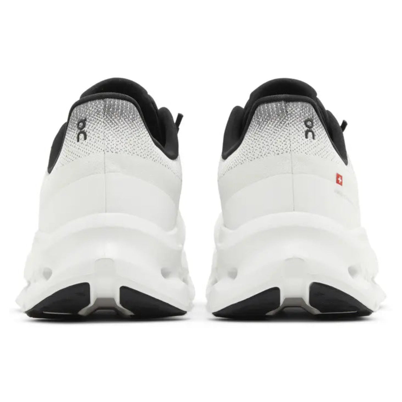 On Running Cloudtilt 'Black / Ivory'