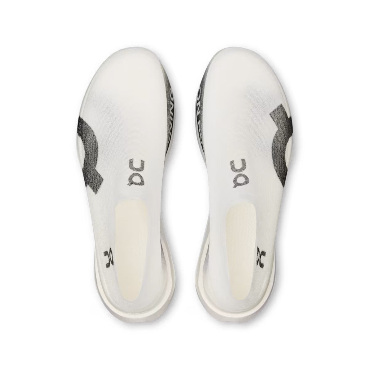 ON Cloudboom Strike LightSpray 'White / Black'