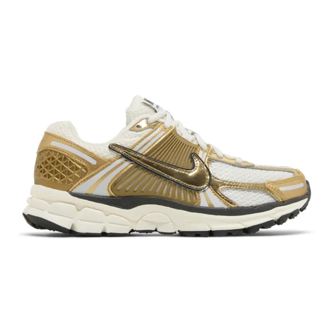Nike Zoom Vomero 5 'Metallic / Gold'