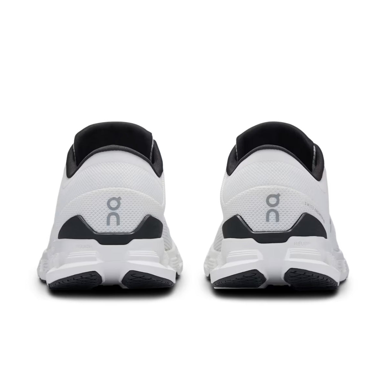On Running Cloud X4 'Black / Ivory'