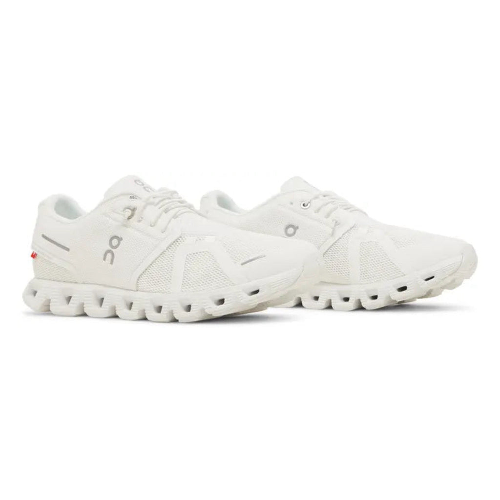 On Running Cloud 5 All 'White'
