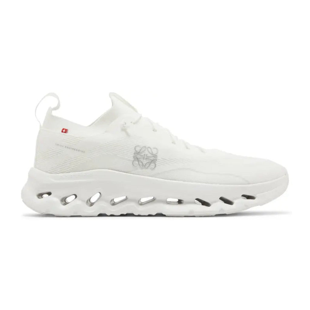 LOEWE x On Cloudtilt 'All White'