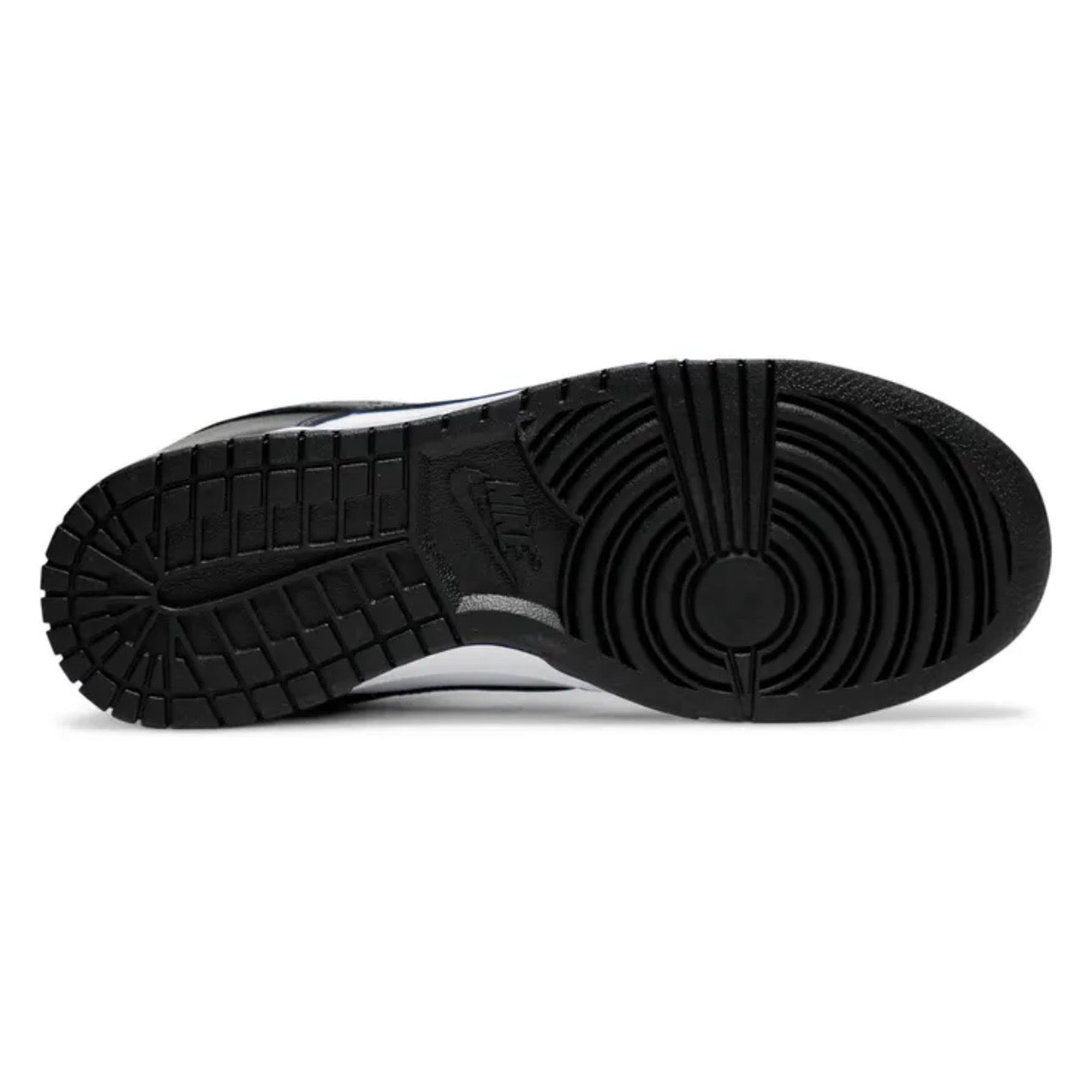 Nike Dunk Low 'Black / White'