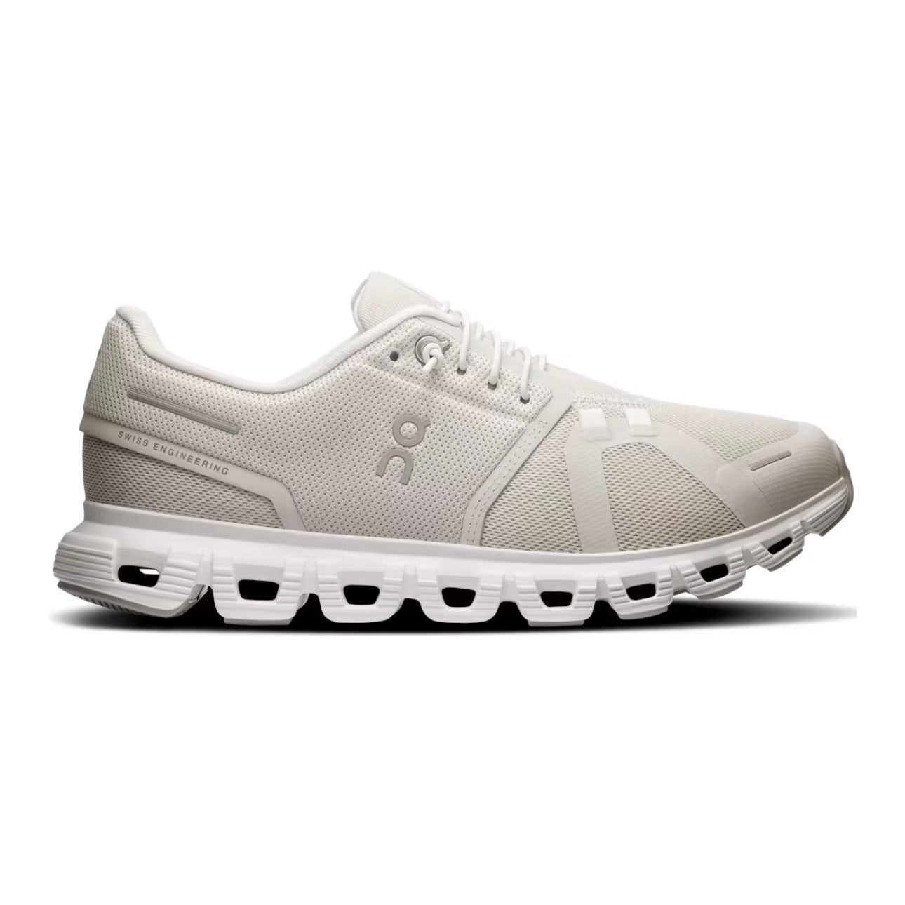 On Running Cloud 6 'Pearl / White'