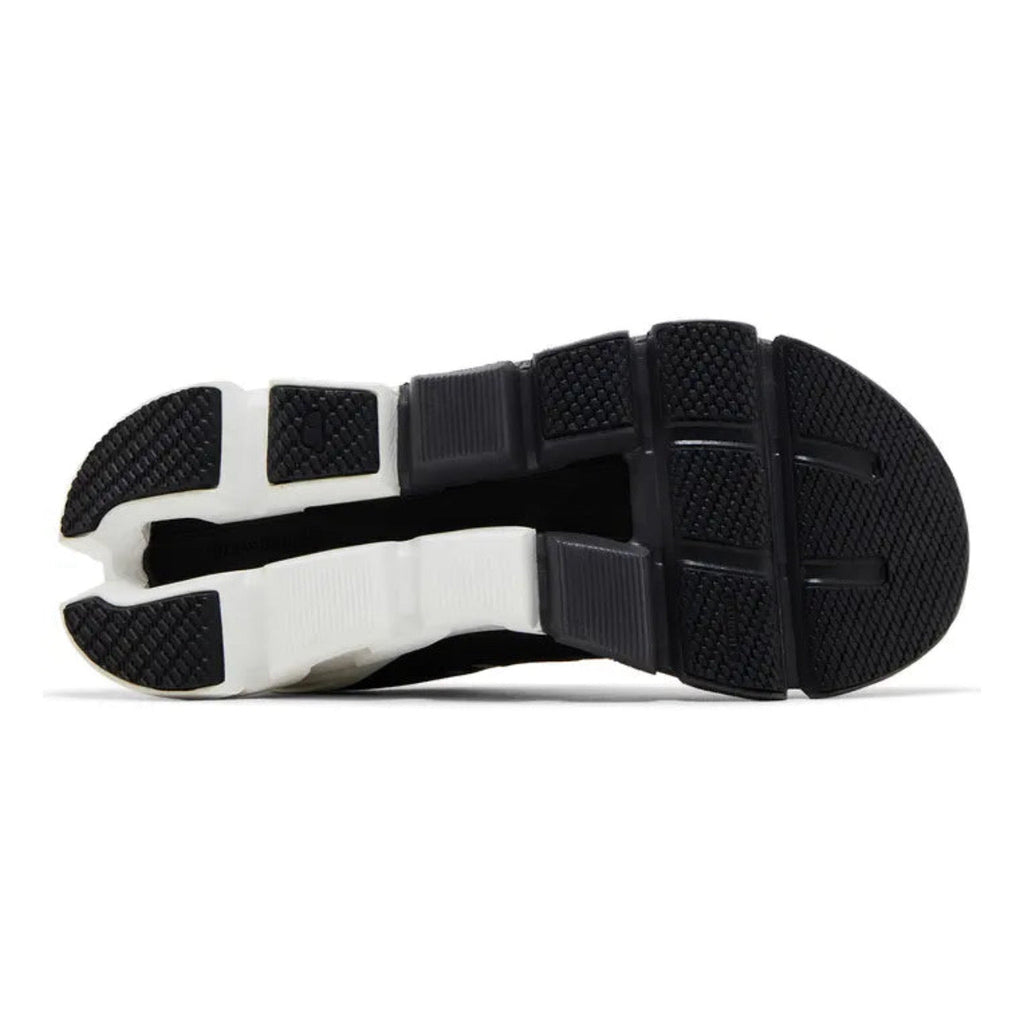 On Running Cloudflyer 4 'Black / White'