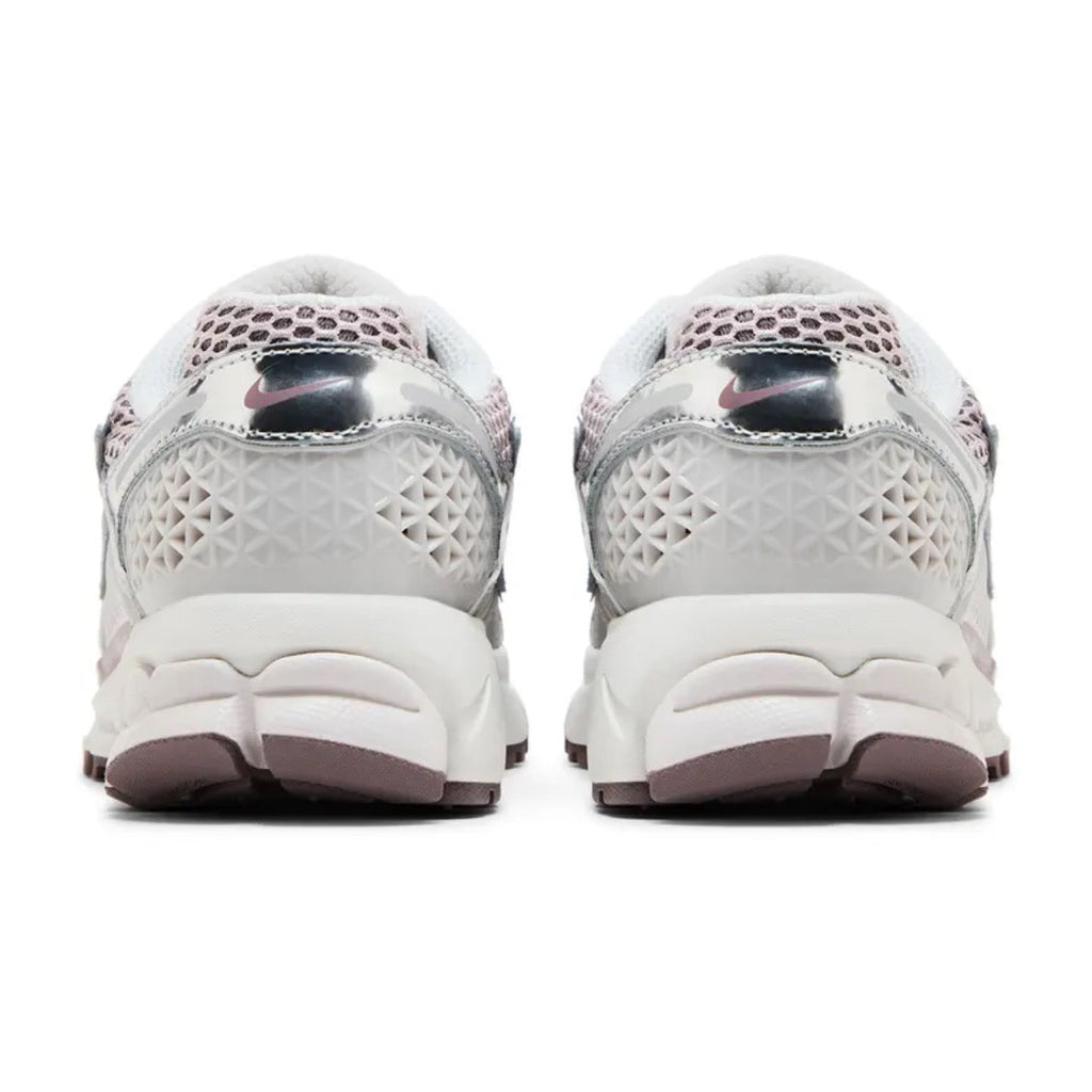 Nike Air Zoom Vomero 5 'Chrome / Platinum / Violet'