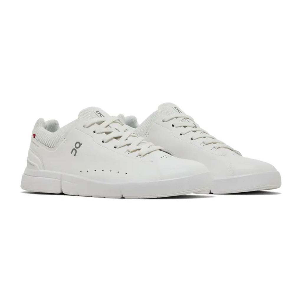 ON The Roger Advantage 'All / White'