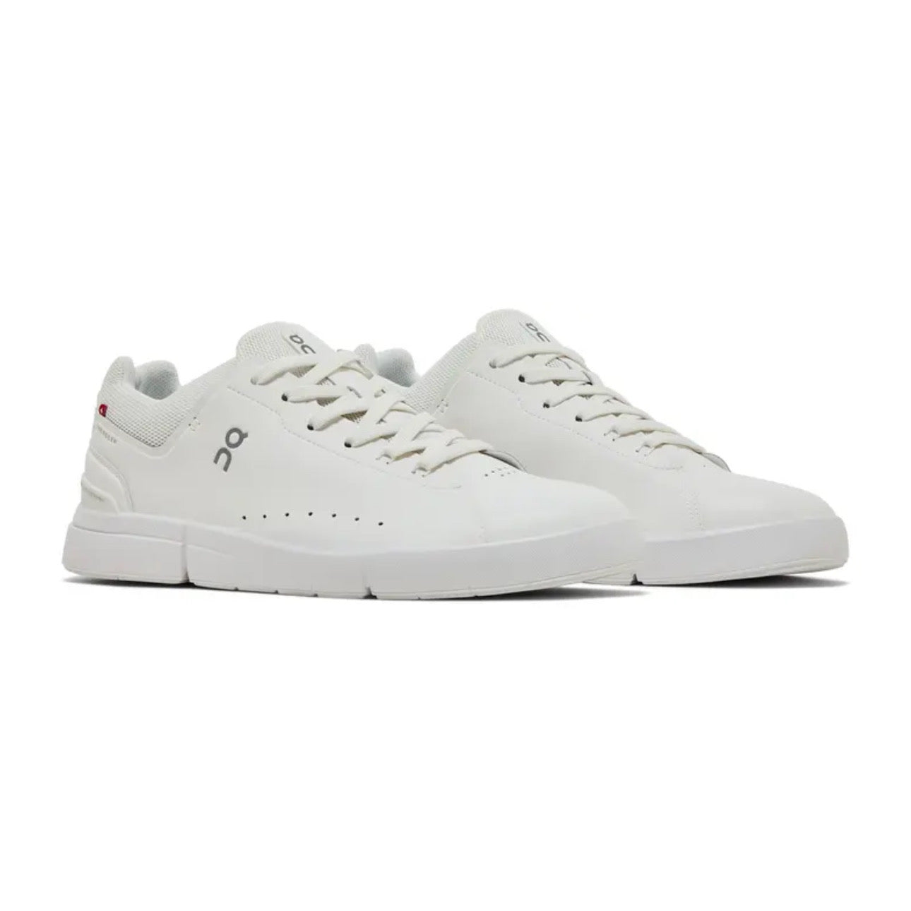 ON The Roger Advantage 'All / White'