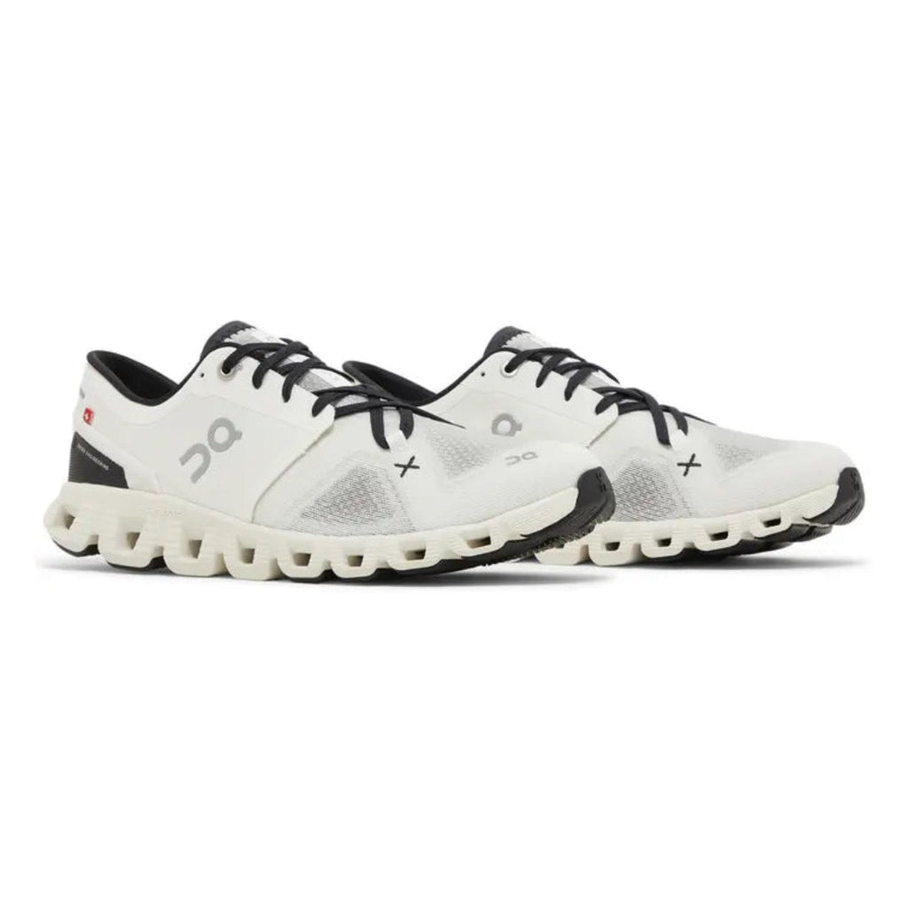 On Running Cloud X3 'White / Black'