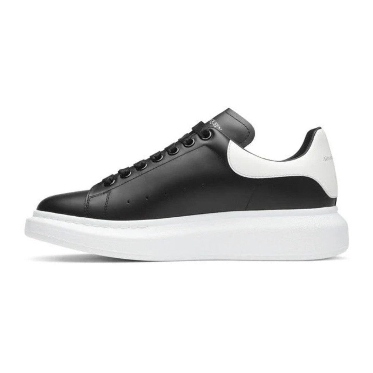Alexander McQueen Oversized Sneaker 'Black / White'