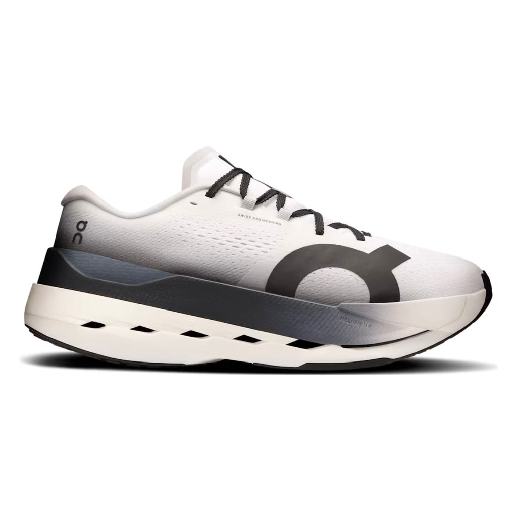 On Running Cloudboom Max 'White / Black'