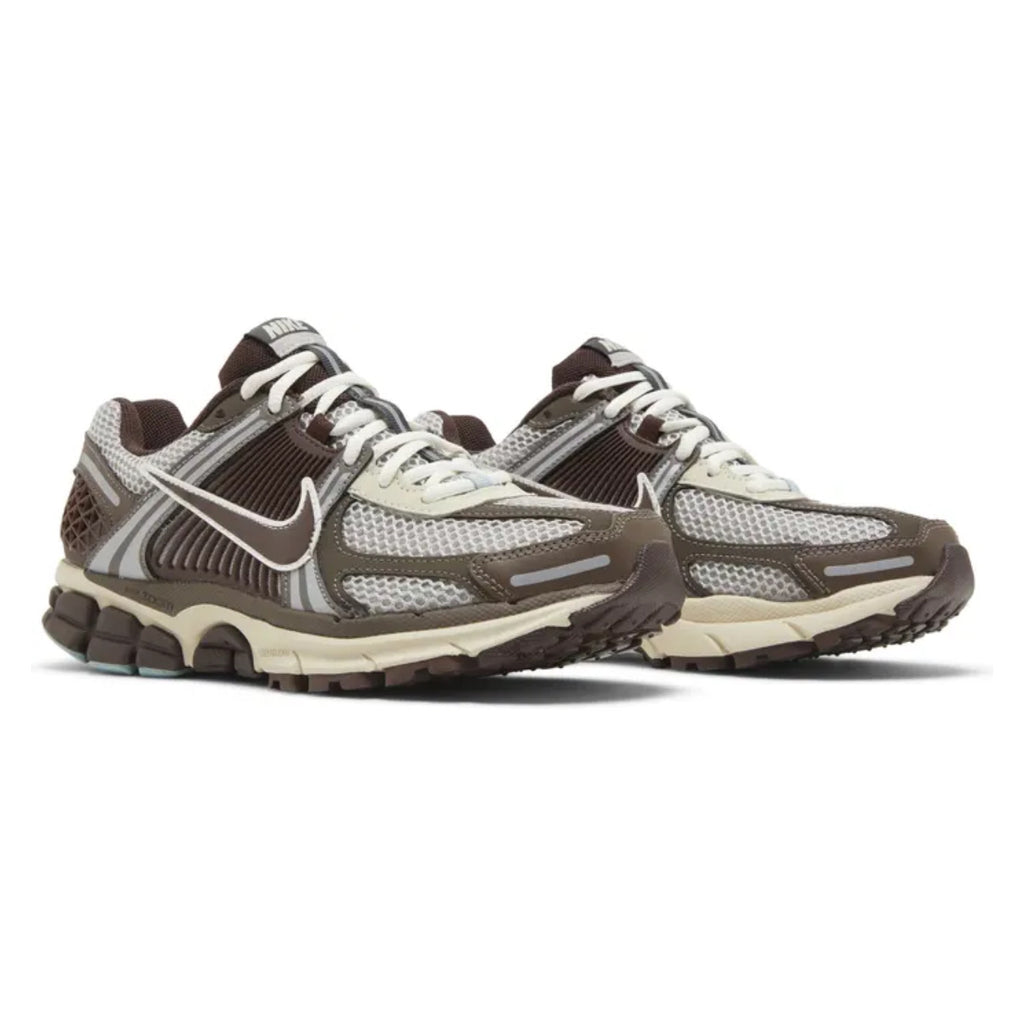 Nike Zoom Vomero 5 'Earth / Fossil'