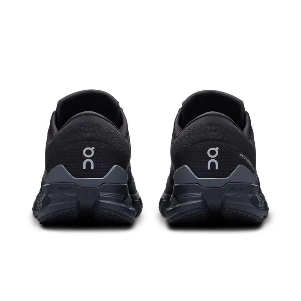 On Running Cloud X4 'Black / Eclipse'