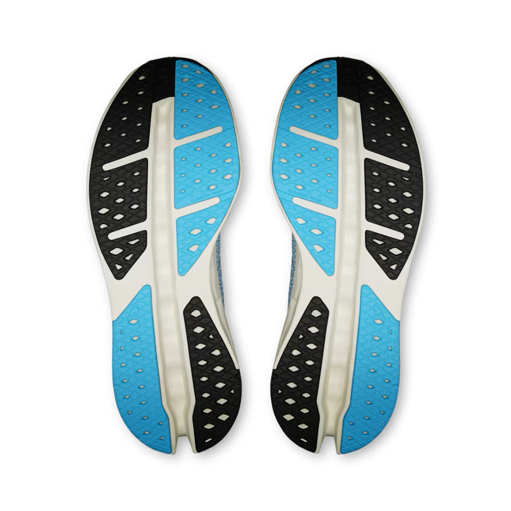 ON Cloudsurfer Max 'Dust / Ivory'
