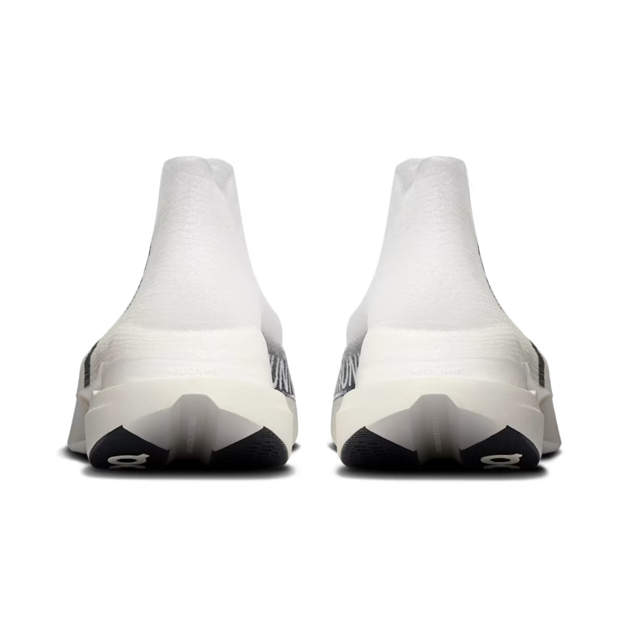 ON Cloudboom Strike LightSpray 'White / Black'