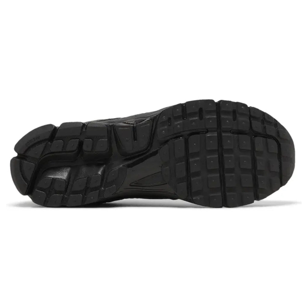 Nike Zoom Vomero 5 'Triple Black'