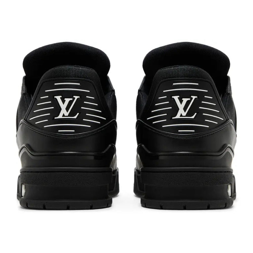 Louis Vuitton Trainer 'Embossed / Monogram / Black'