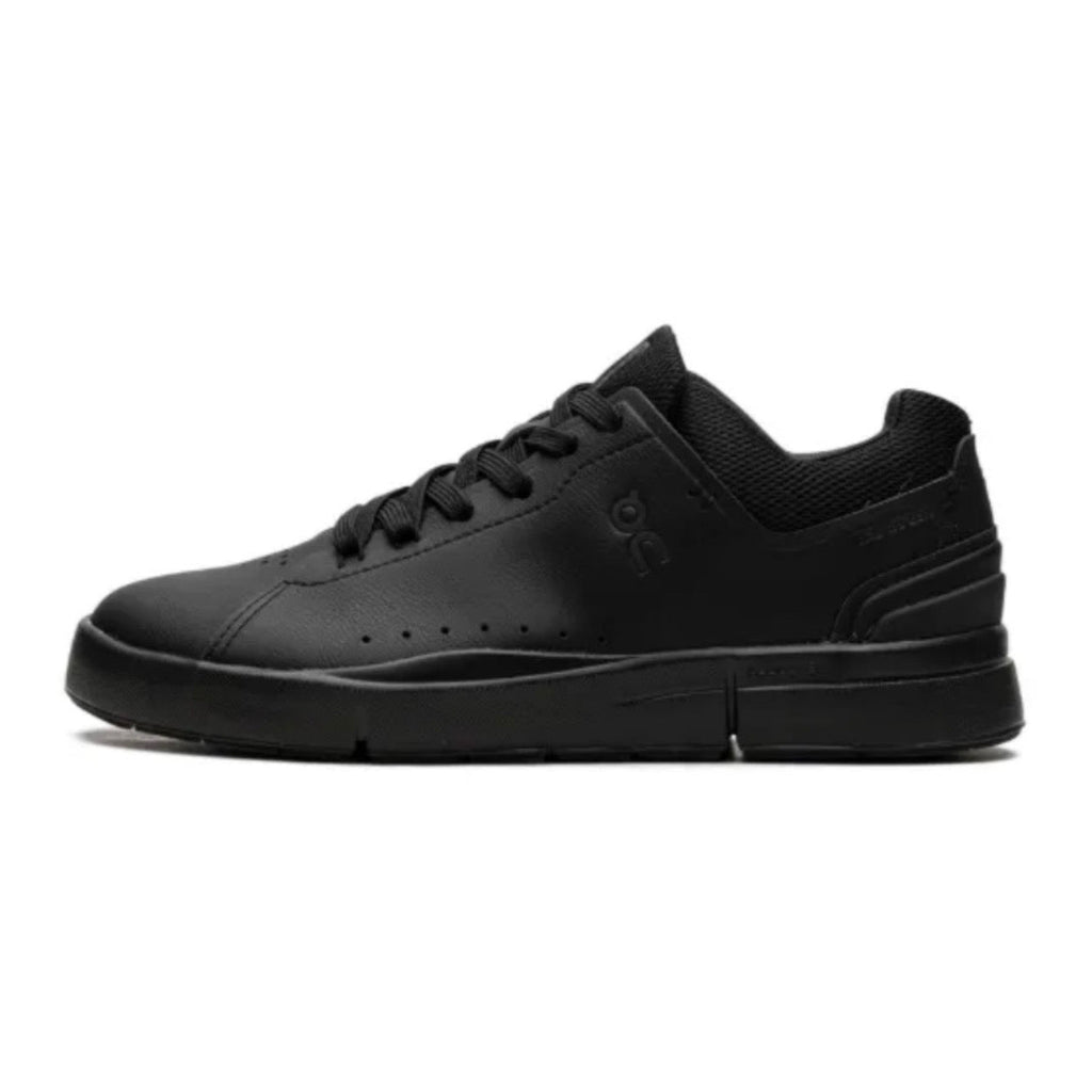 On The Roger Advantage 'Black'