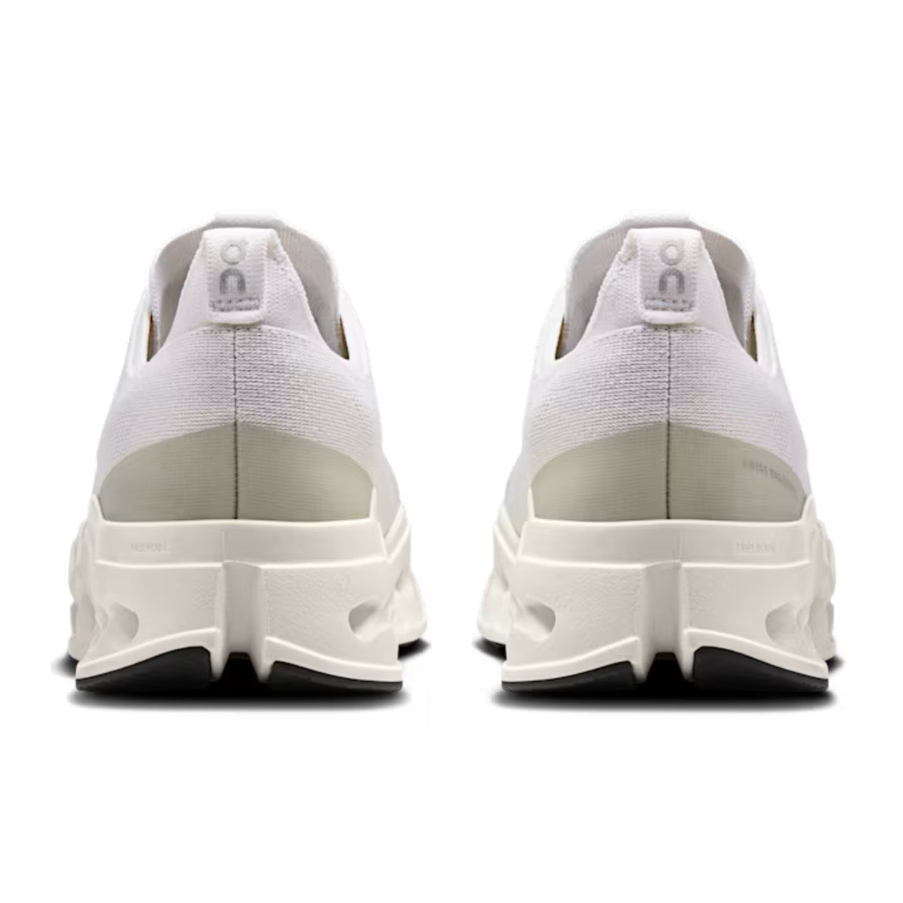 ON Cloudsurfer Max 'White / White'